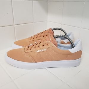 NEW Adidas 3MC